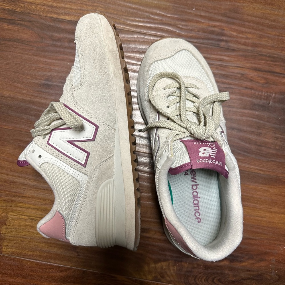 NEW BALANCE 574